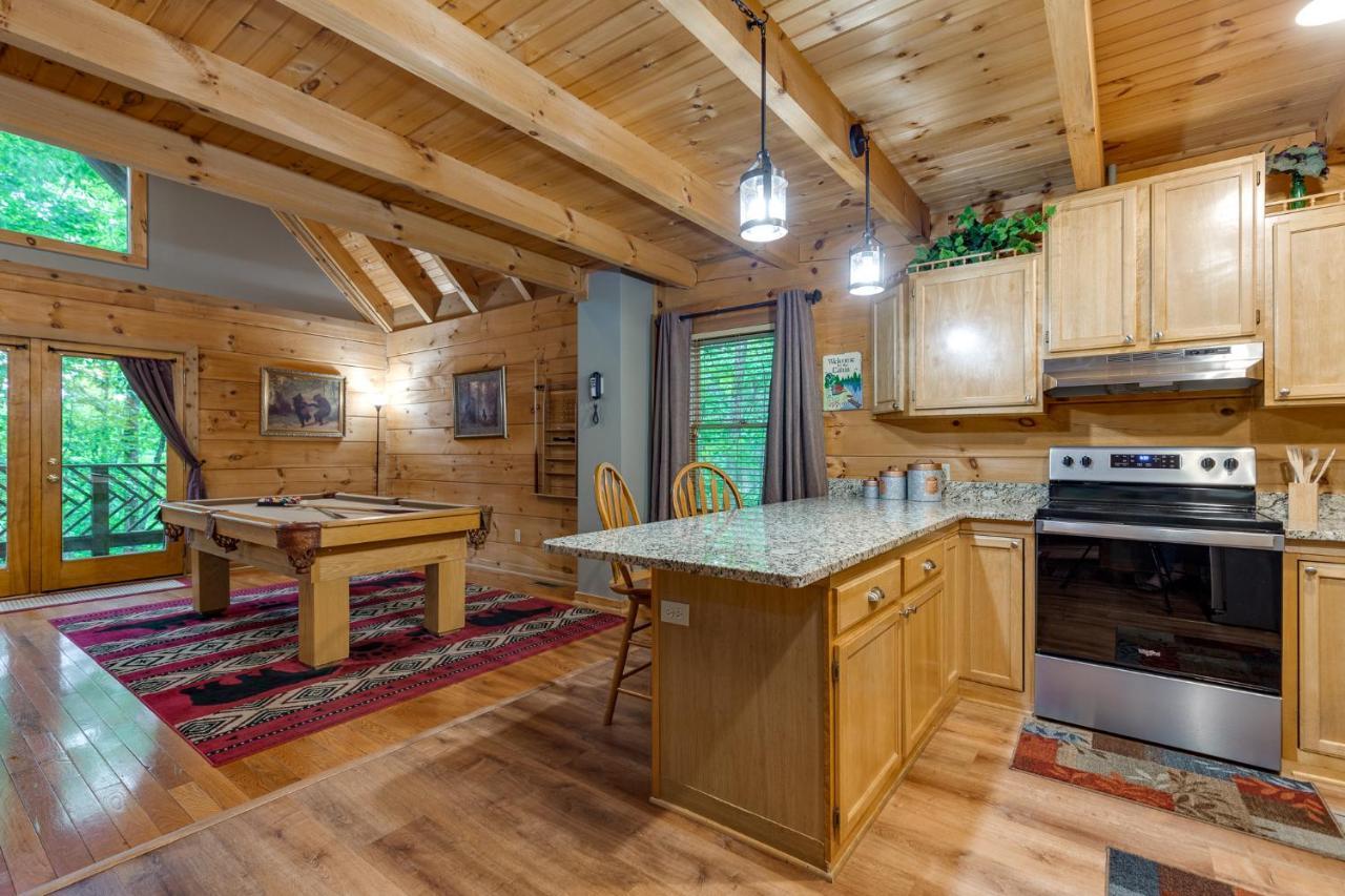 Above Ole Smokys Clouds Villa Гетлинбург Екстериор снимка